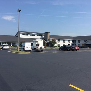 Regency Inn And Suites